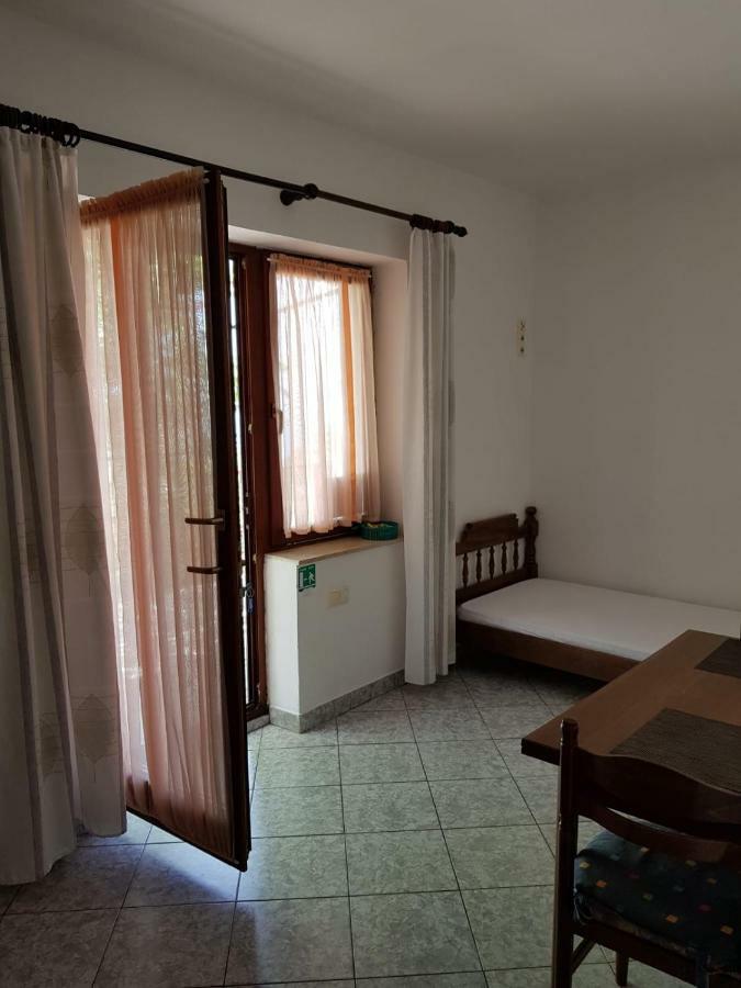 Apartments Josica Senj  Zewnętrze zdjęcie